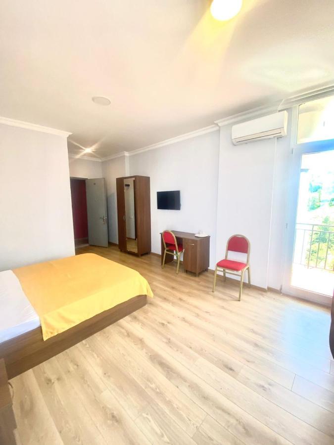Mimino Apart otel Batum Dış mekan fotoğraf